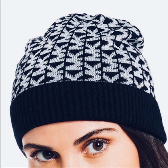 Michael Kors Knit Beanie Hat - Picture 7 of 7